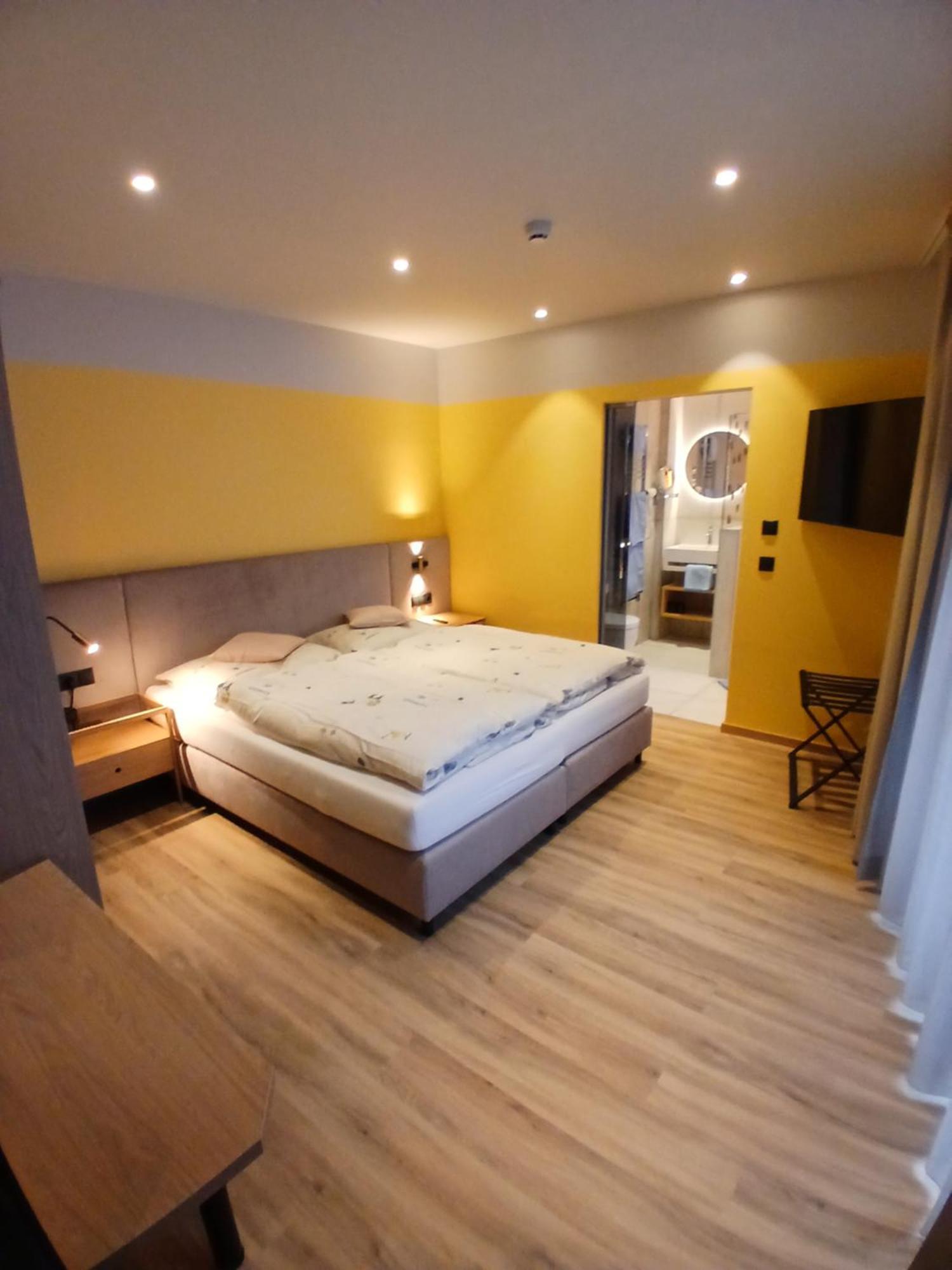 Appartement Lorenzi Solden Exterior photo