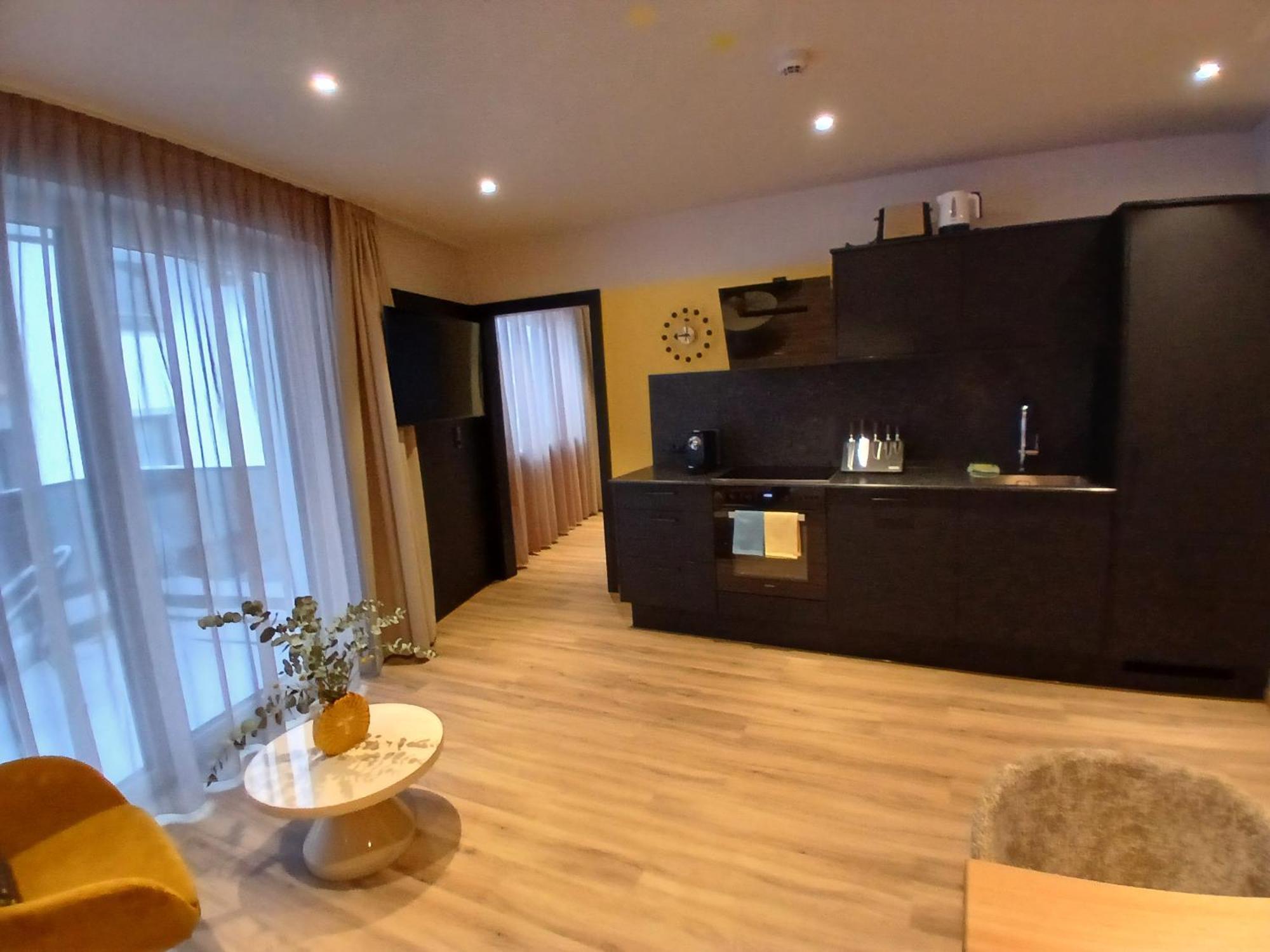 Appartement Lorenzi Solden Exterior photo