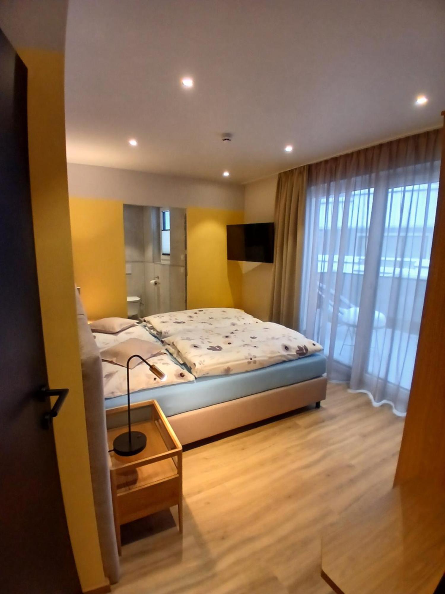 Appartement Lorenzi Solden Exterior photo